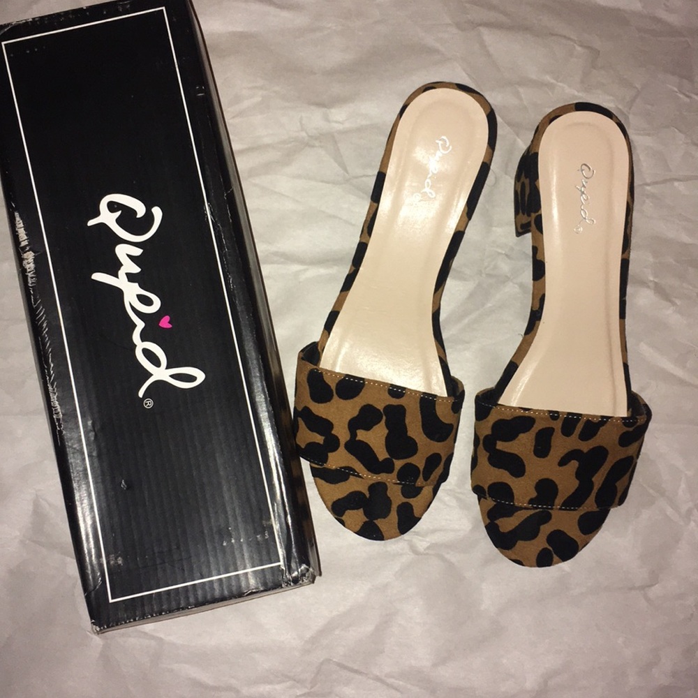 Qupid Camel Black Leopard Mule Sandal/US 8 - Picture 3 of 4